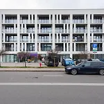 Ozas Park Apartments And Suites