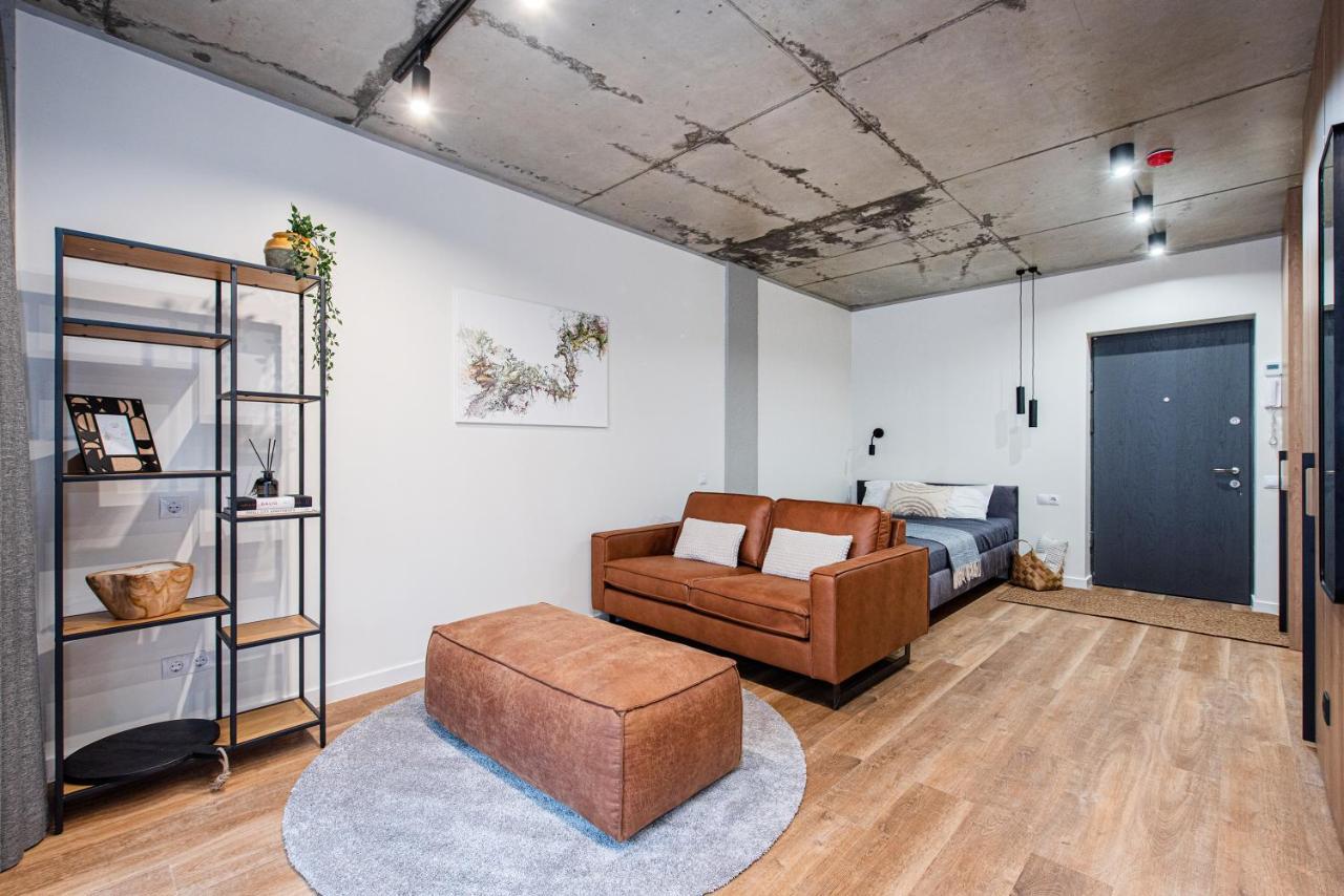 Ozas Park And Suites *