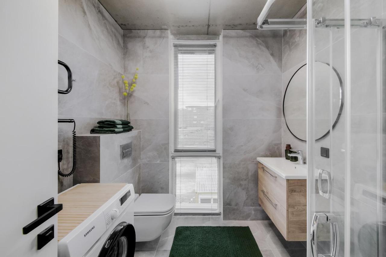 Ozas Park And Suites