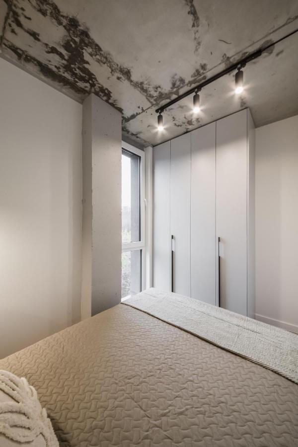Ozas Park And Suites *