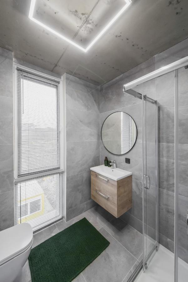 Ozas Park And Suites VNO