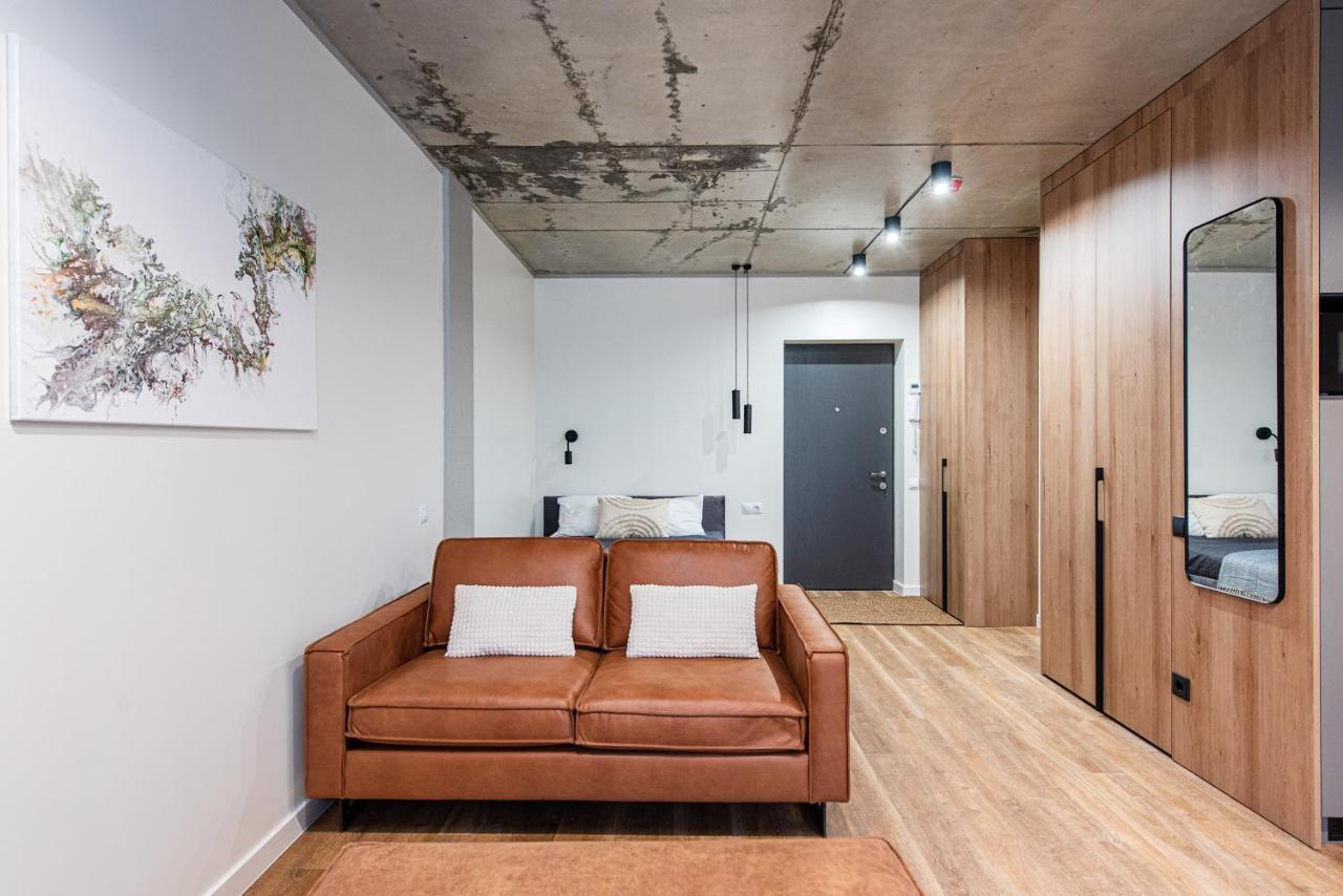 Ozas Park And Suites